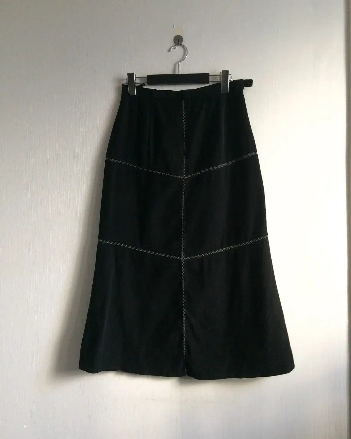 Stitch point woolen long skirt